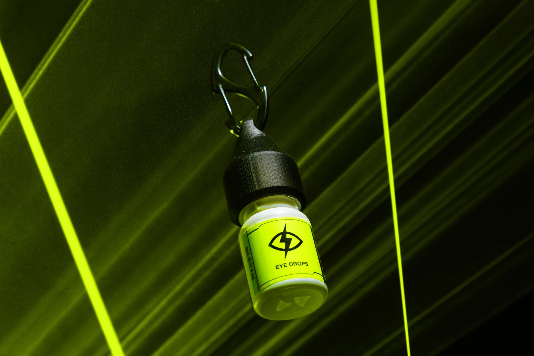 Droptics editorial product shot